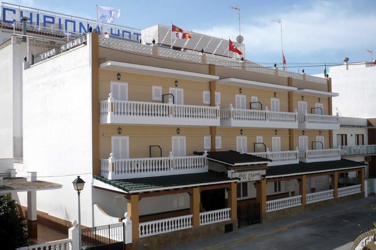 Hotel ชิปปีโอนา ภายนอก รูปภาพ
